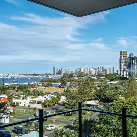 Marine Quarter Apartments By Cllix Gold Coast Exterior photo